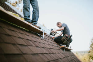 Local Roofers in Mansfield, TN